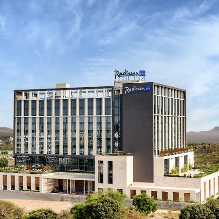 Radisson Blu Hotel & Spa, Насик Экстерьер фото