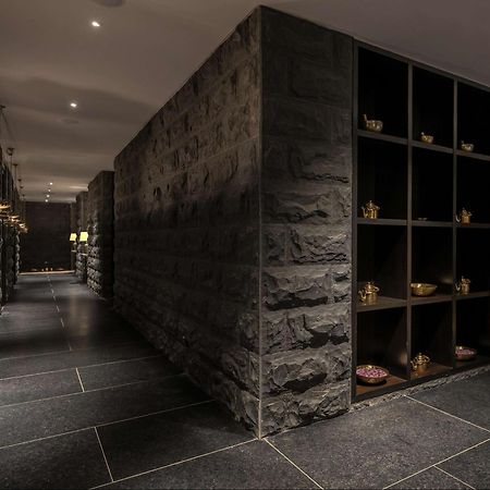 Radisson Blu Hotel & Spa, Насик Экстерьер фото