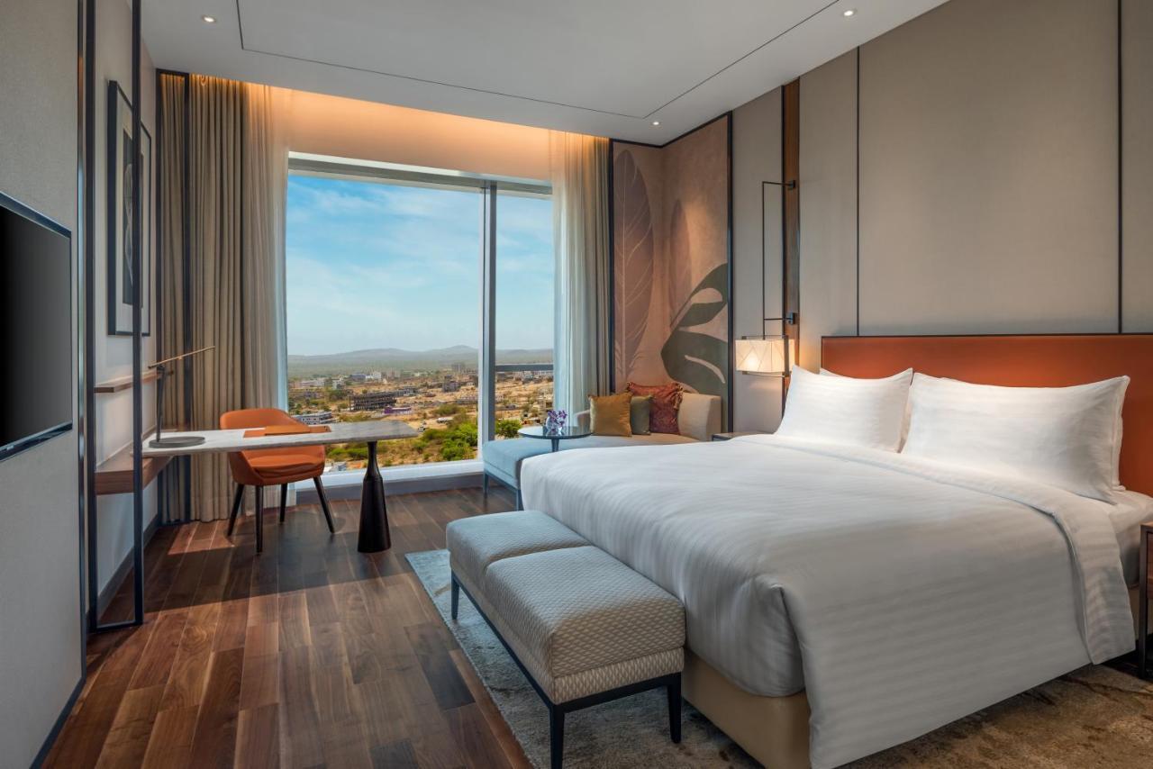 Radisson Blu Hotel & Spa, Насик Экстерьер фото