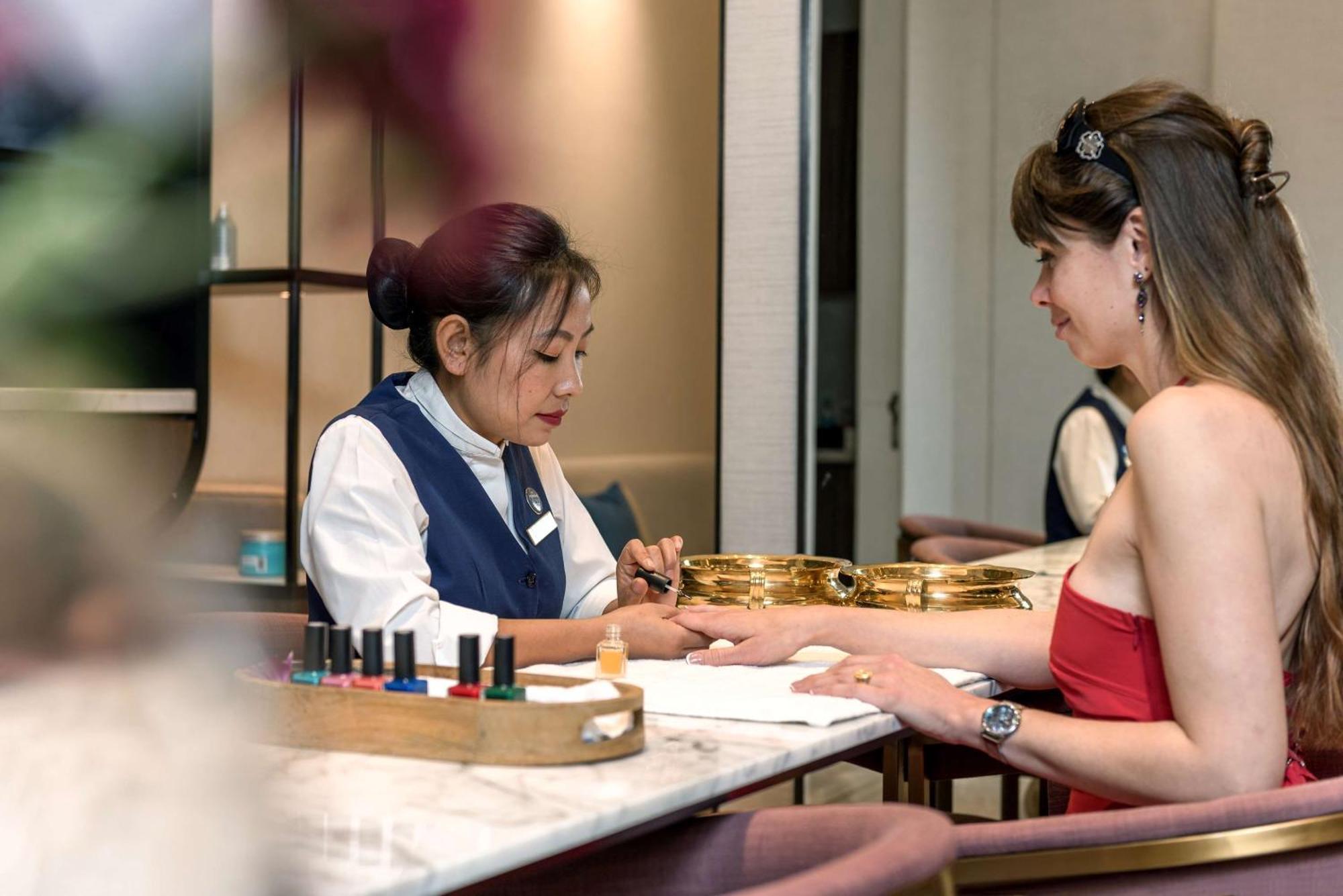 Radisson Blu Hotel & Spa, Насик Экстерьер фото